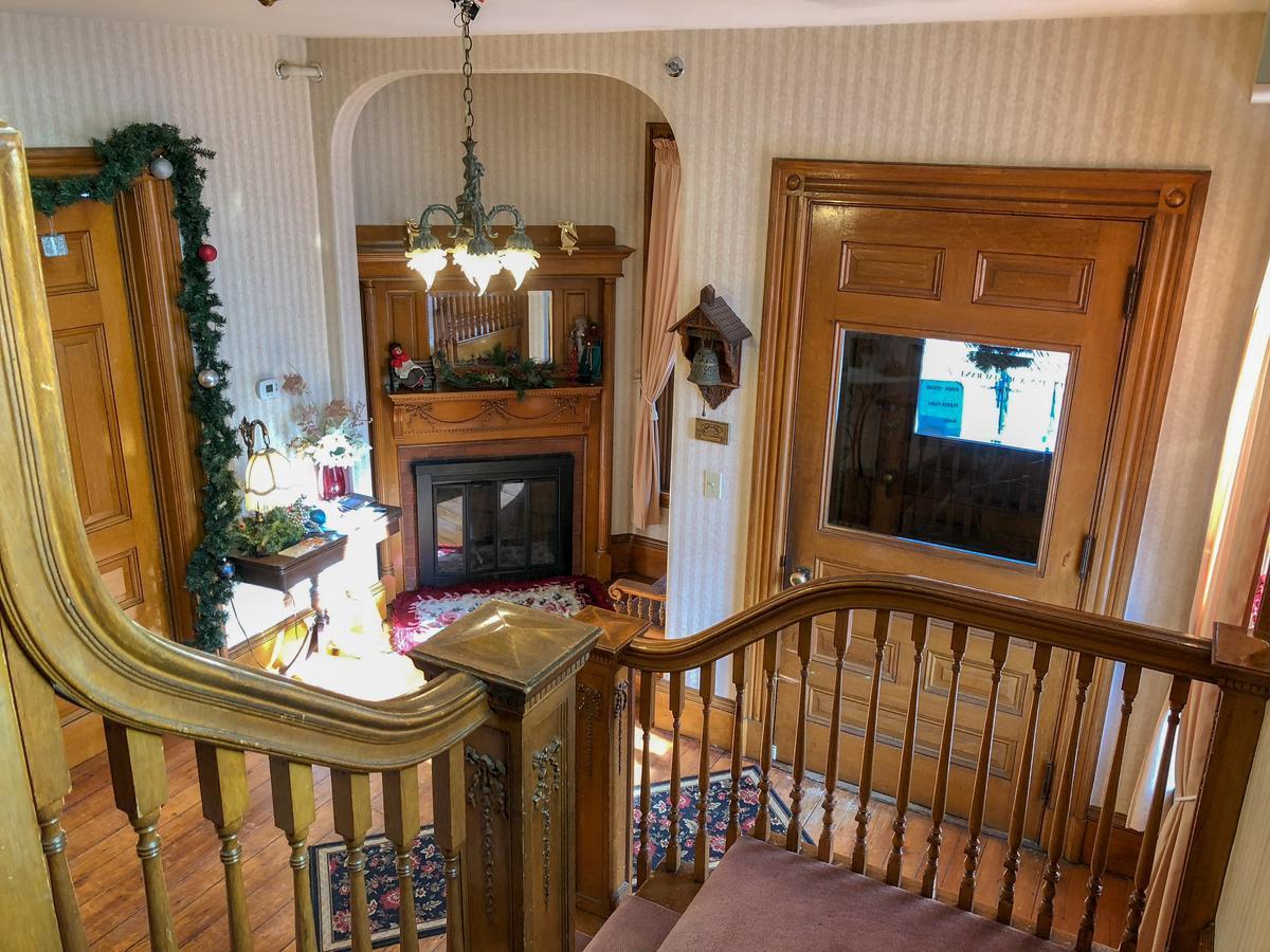 Grand Victorian Inn Bethel Exterior foto